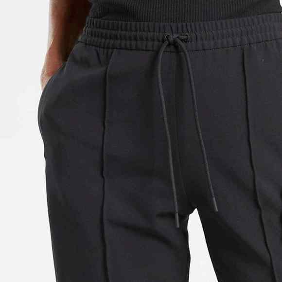Athleta Endeavor Jogger size 4 Black - Picture 4 of 11